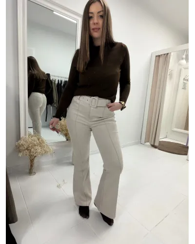 Spodnie „Soft Belted Flare” – beżowe spodnie z paskiem i szeroką nogawką