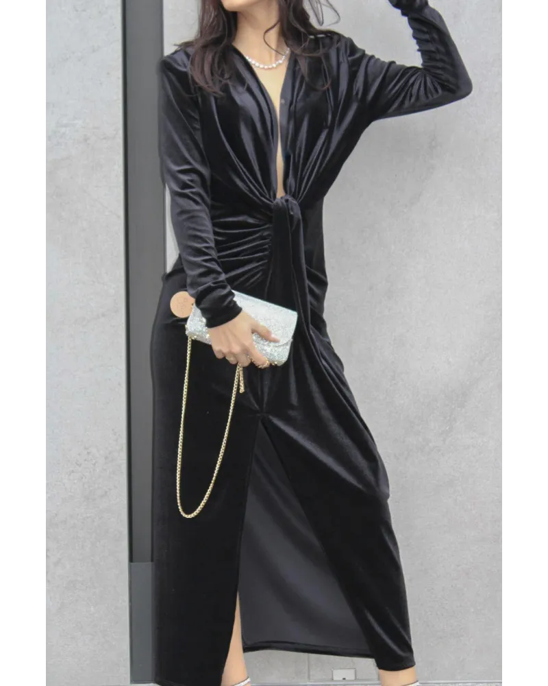 Sukienka „Velvet Desire” – welurowa sukienka z wiązaniem i rozcięciem