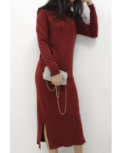 Sukienka „Soft Elegance” – dzianinowa sukienka midi z golfem